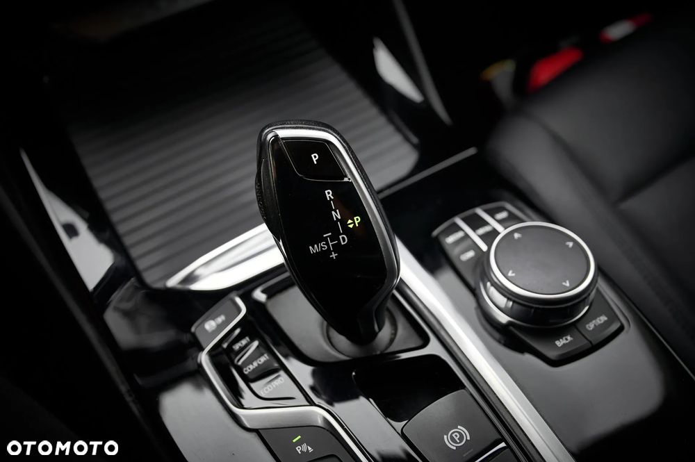 BMW X4 xDrive20i GPF sport - 33