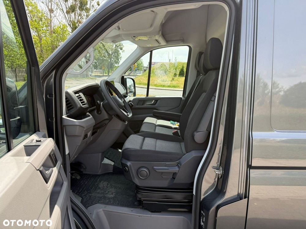 Volkswagen Crafter 35 furgon 177KM 3640 - 13