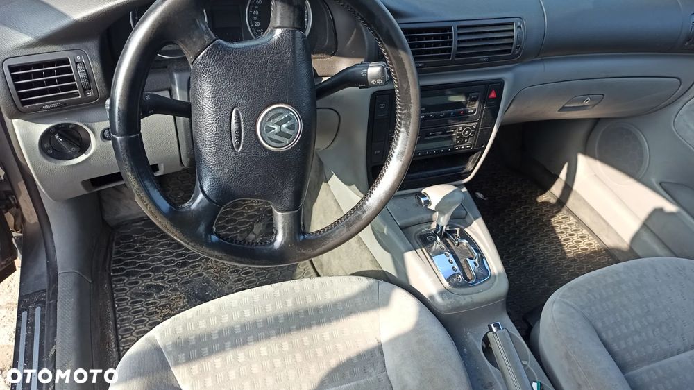 VW PASSAT B5 FL 1.9 TDI 130KM - 6