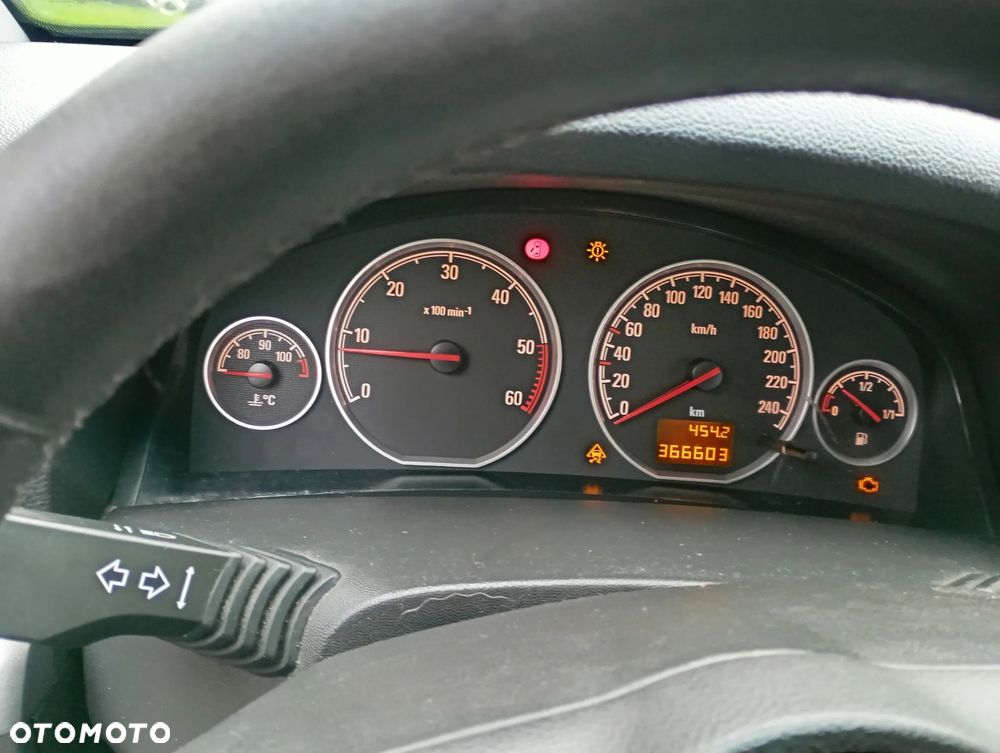 Opel Vectra 1.9 CDTI Sport/GTS - 6