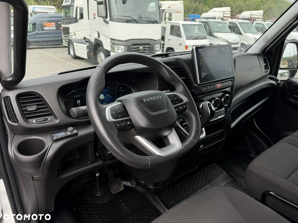 Iveco Daily 35S18 - 22