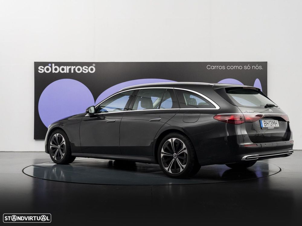 Mercedes-Benz E 300 - 4