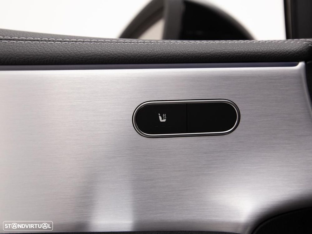 Mercedes-Benz A 250 e 8G-DCT Edition 2020 - 16