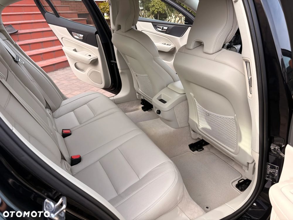 Volvo S60 T4 Inscription - 30