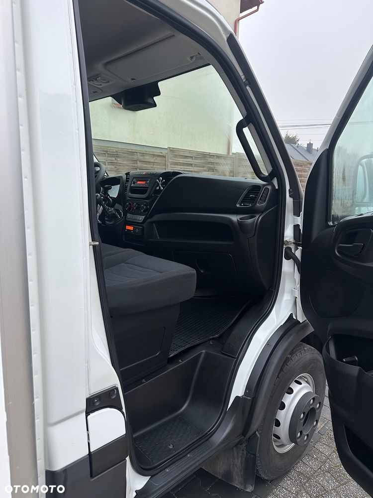 Iveco Daily 70c18 2017 Rok Chłodnia + winda - 16