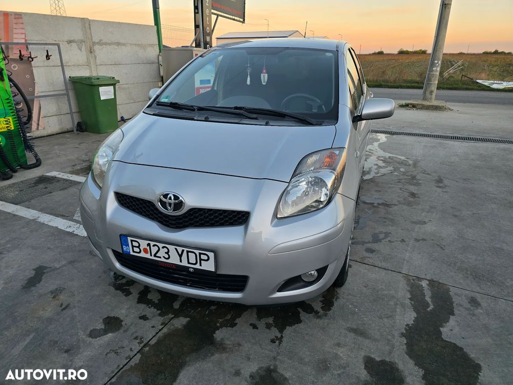 Toyota Yaris 1.3 MultiMode Luna - 4