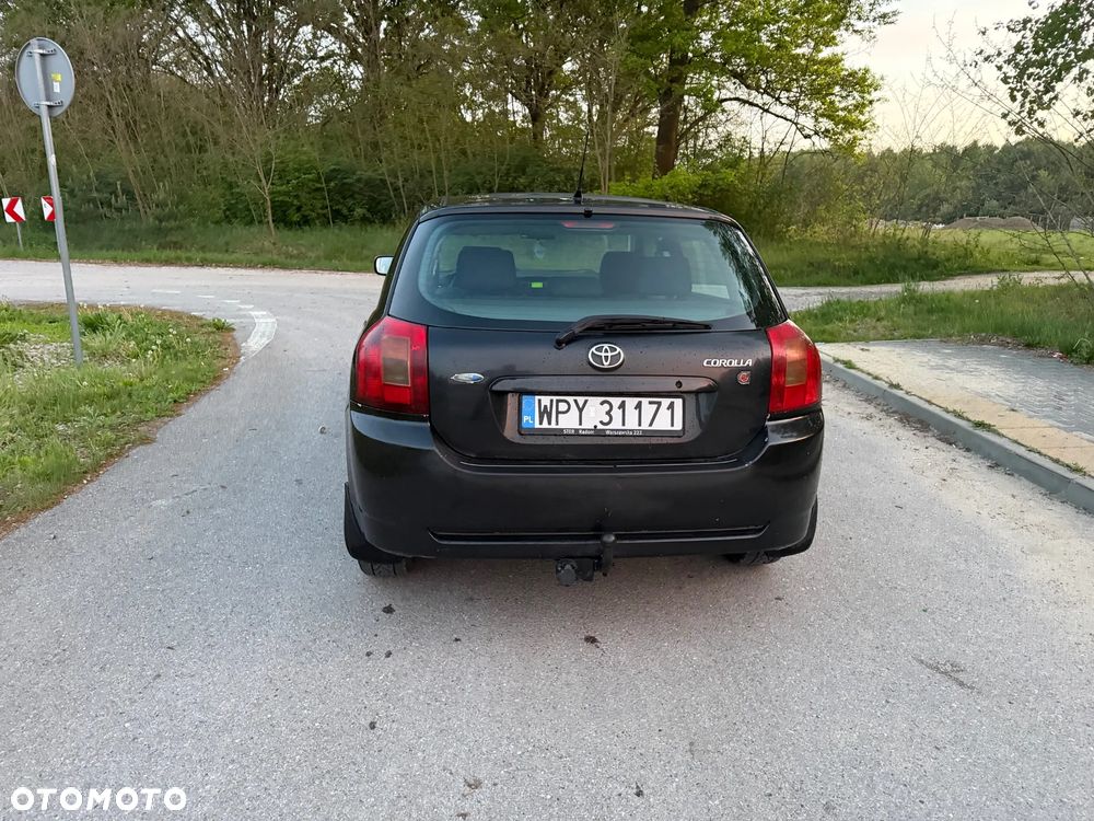 Toyota Corolla 2.0 D-4D - 4