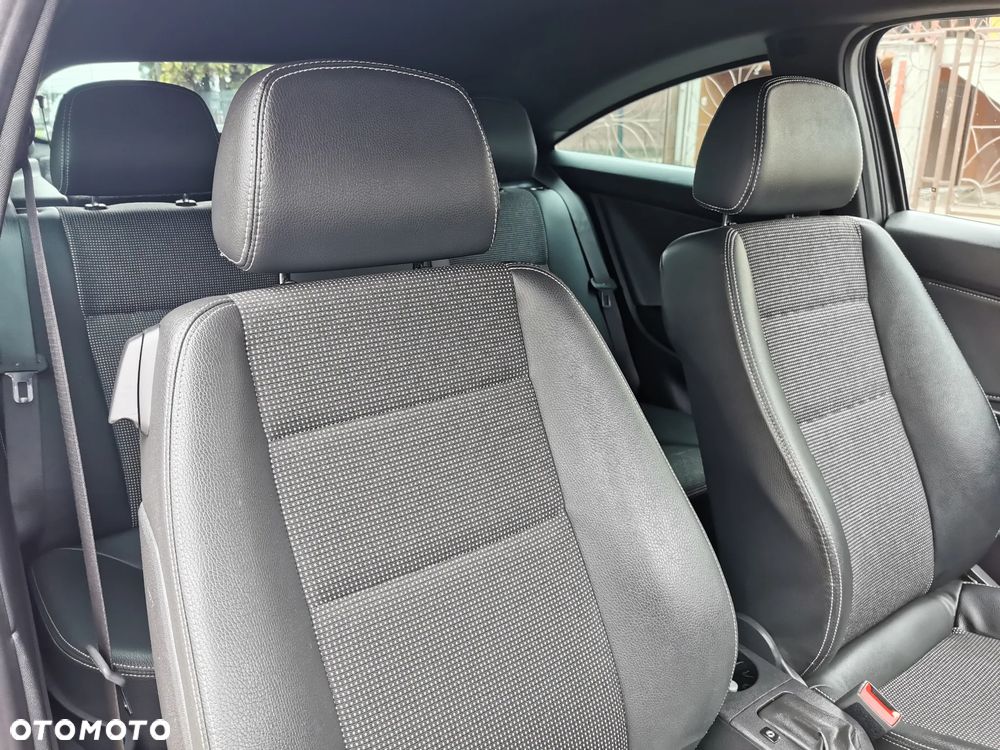 Opel Astra 1.6 Edition 111 Jahre - 13
