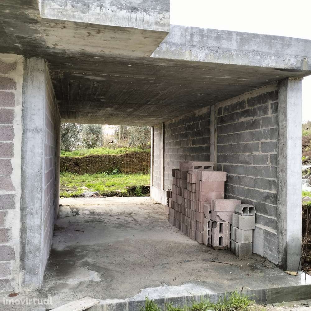 Moradia em construção T4 - Grande imagem: 3/9