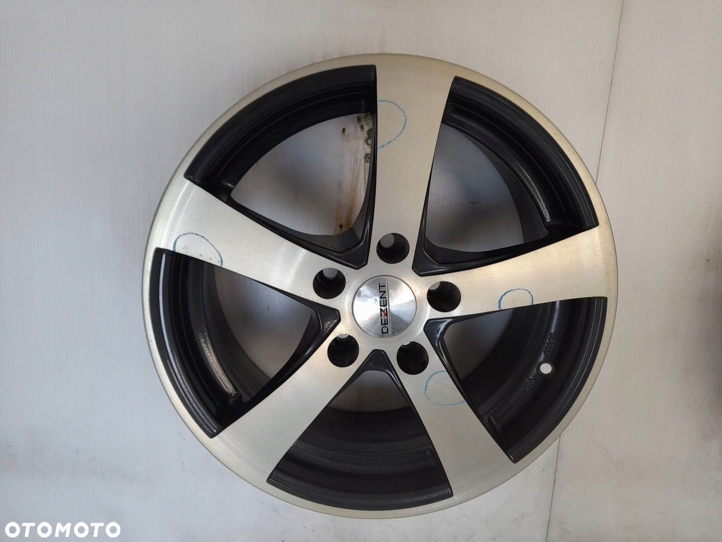 Felgi aluminiowe Dezent KBA47687 7.0" x 16" 5x112 ET45 - 11