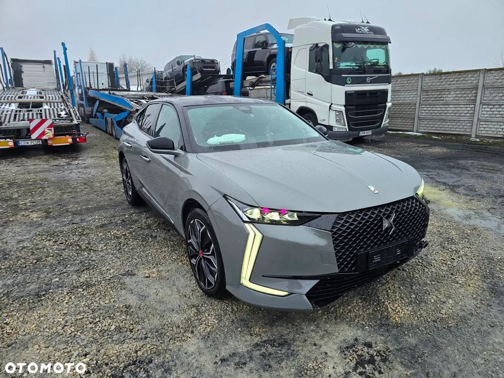 DS Automobiles DS 4 1.6 PureTech Performance Line + - 2