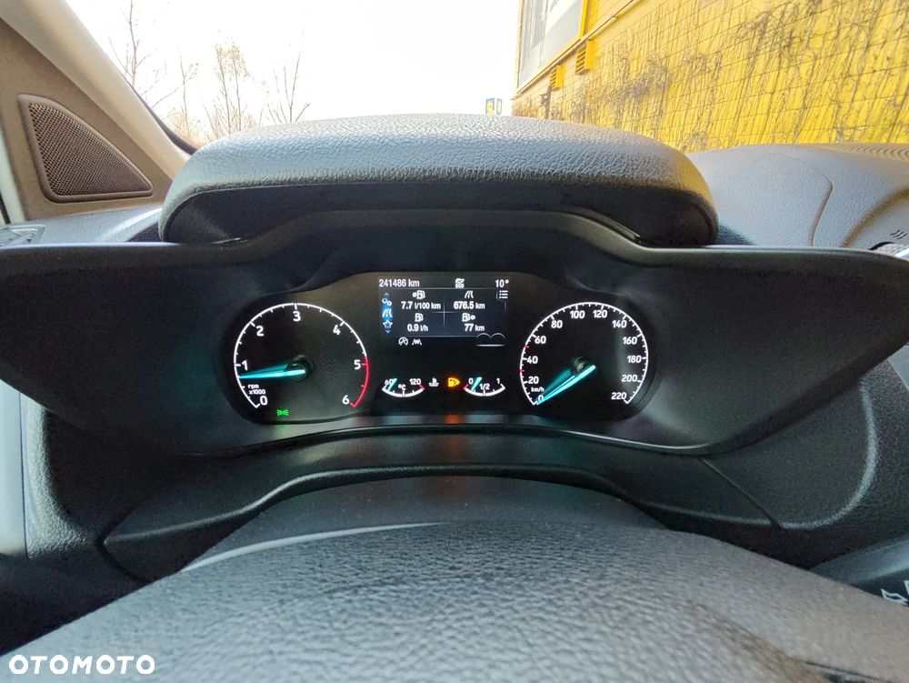 Ford Tourneo Connect Gr 1.5 TDCi Titanium - 9