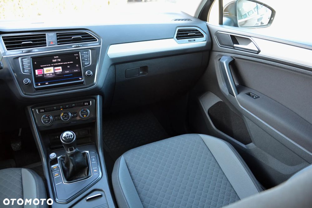 Volkswagen Tiguan 2.0 TDI SCR (BlueMotion Technology) Sound - 17