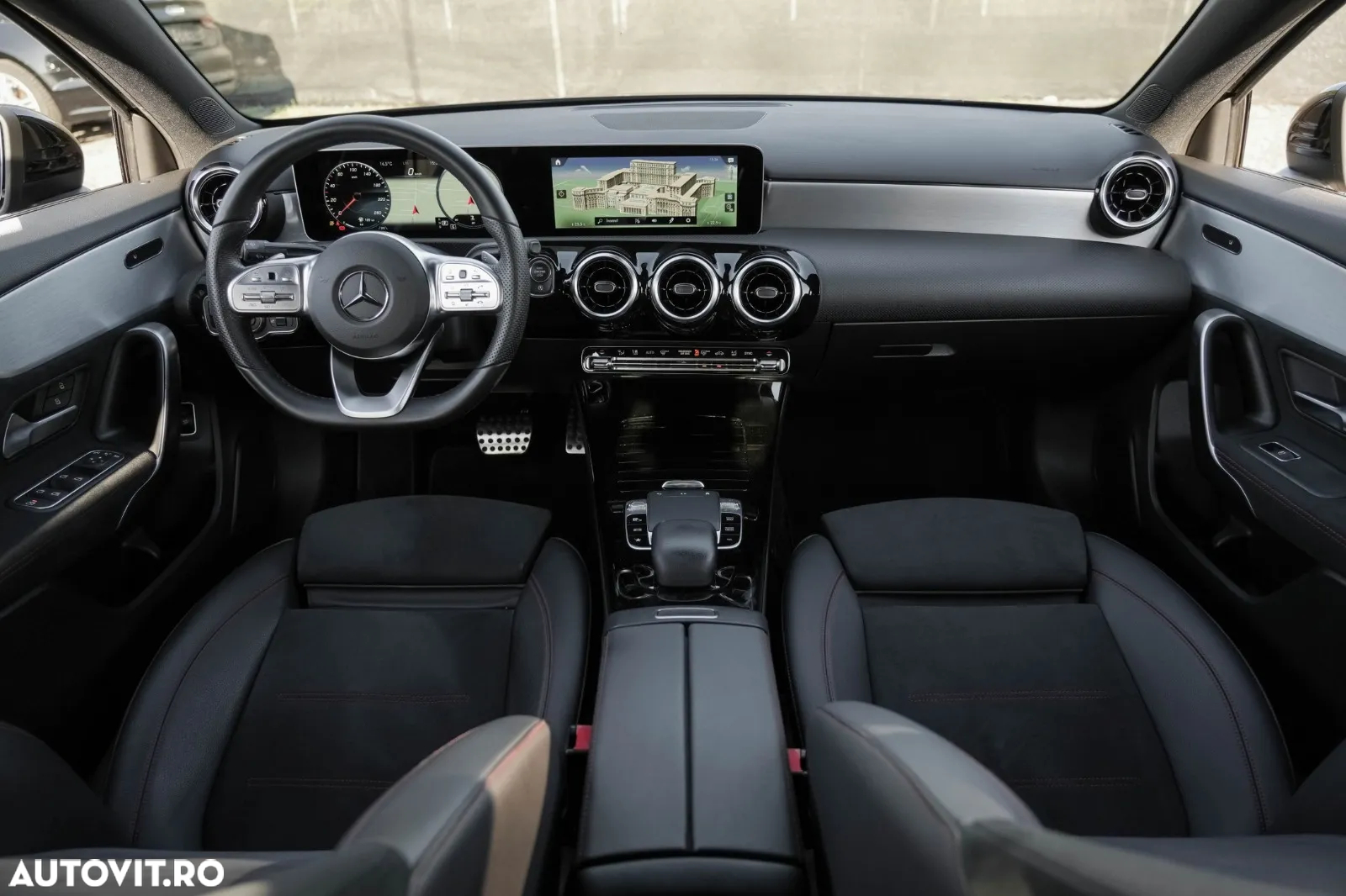 Mercedes-Benz A 180 7G-DCT AMG Line Advanced Plus - 6