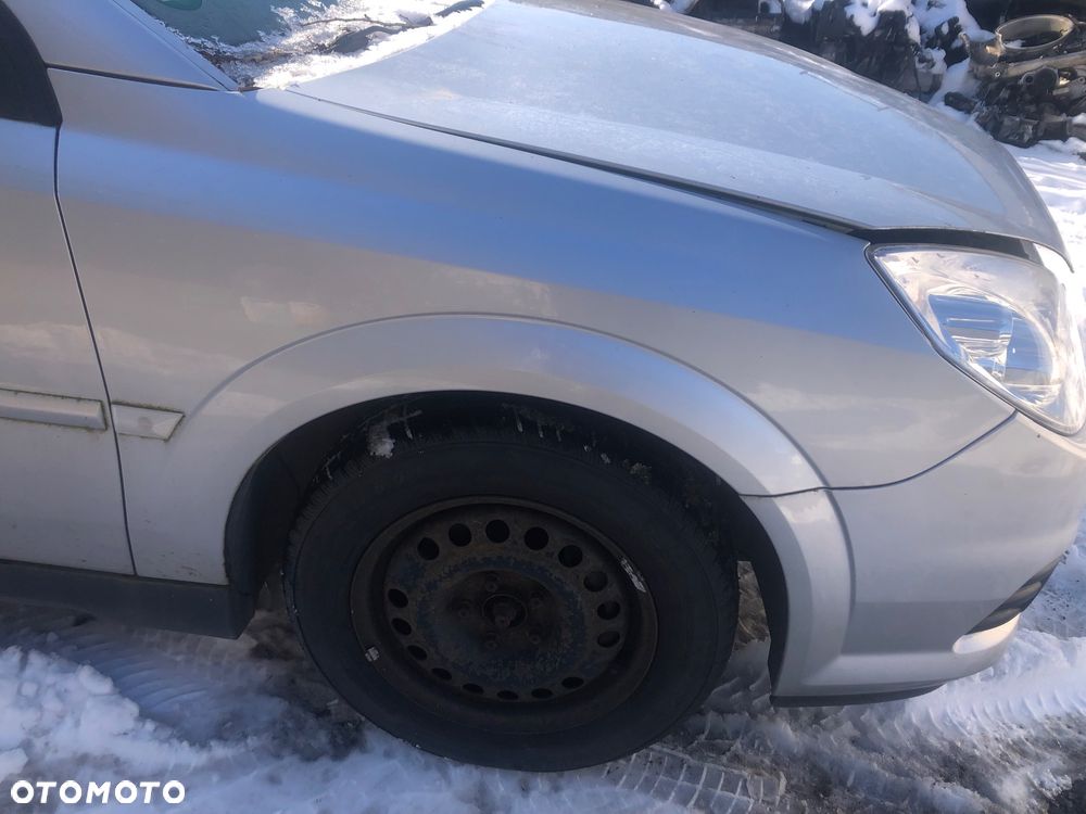 Błotnik prawy Opel Vectra C kombi Z157 - 1