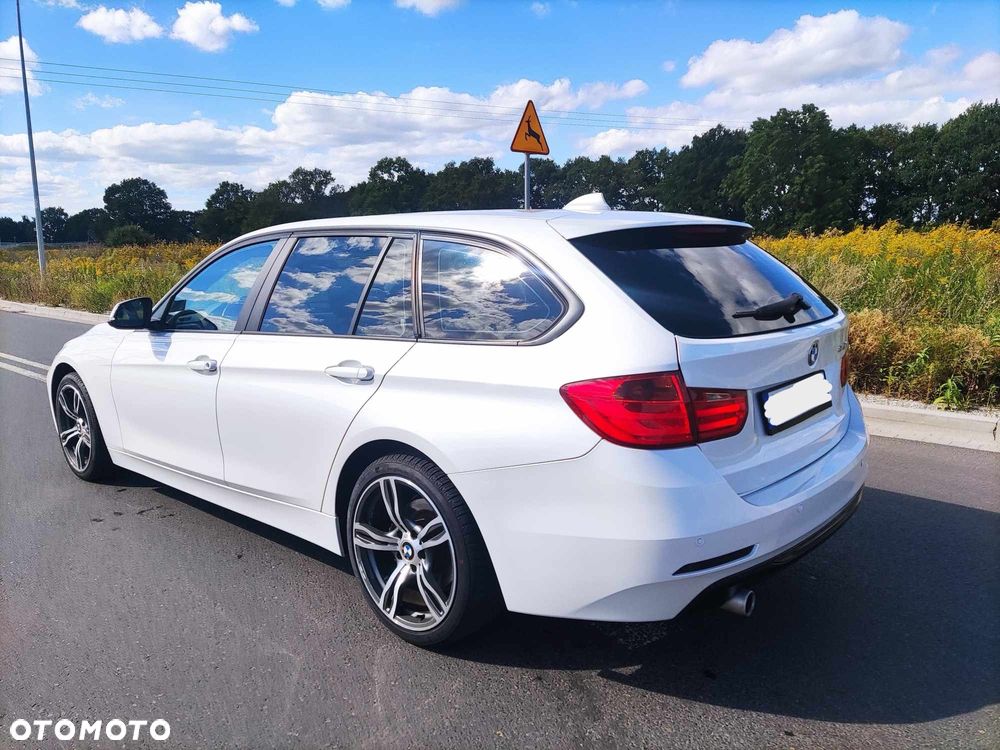 BMW Seria 3 - 10