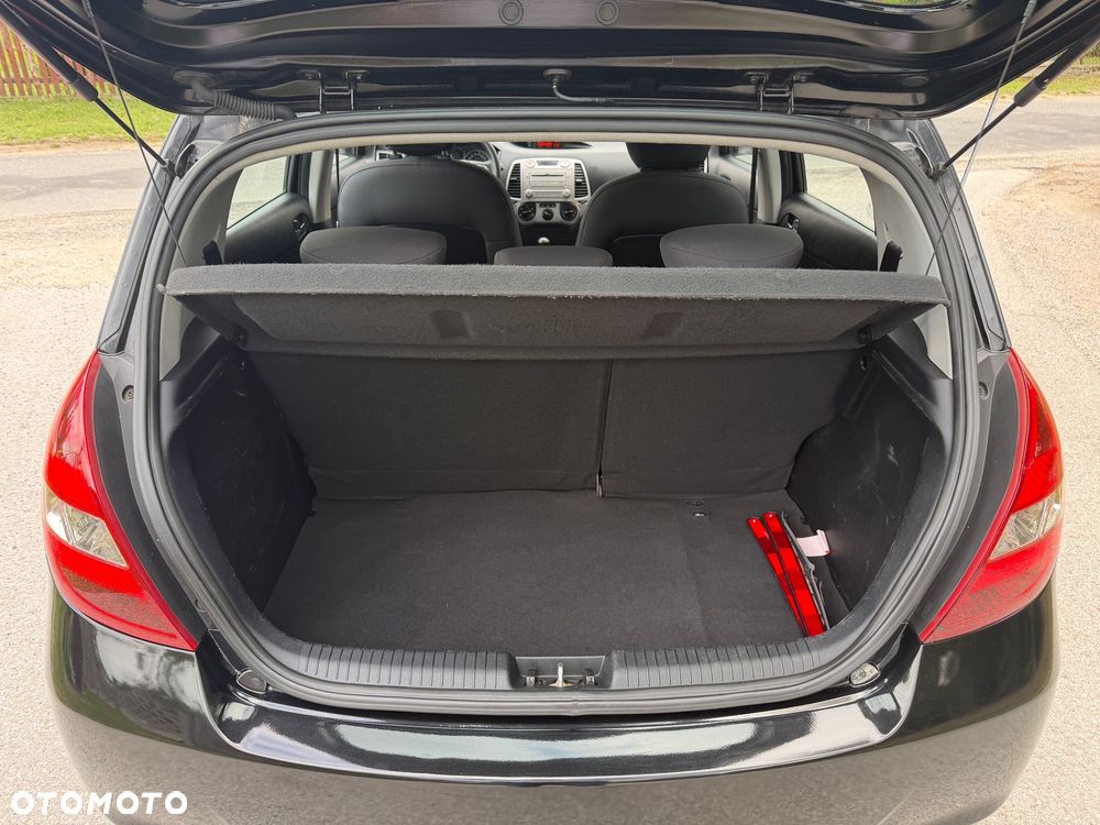 Hyundai i20 1.2 Classic - 21