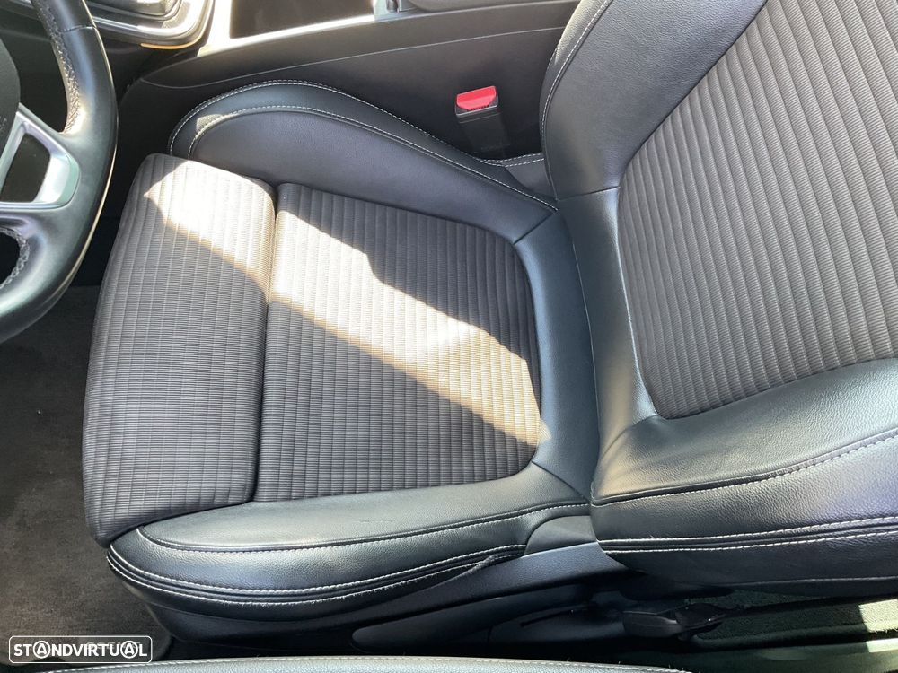 Renault Scénic 1.3 TCe Bose Edition - 22