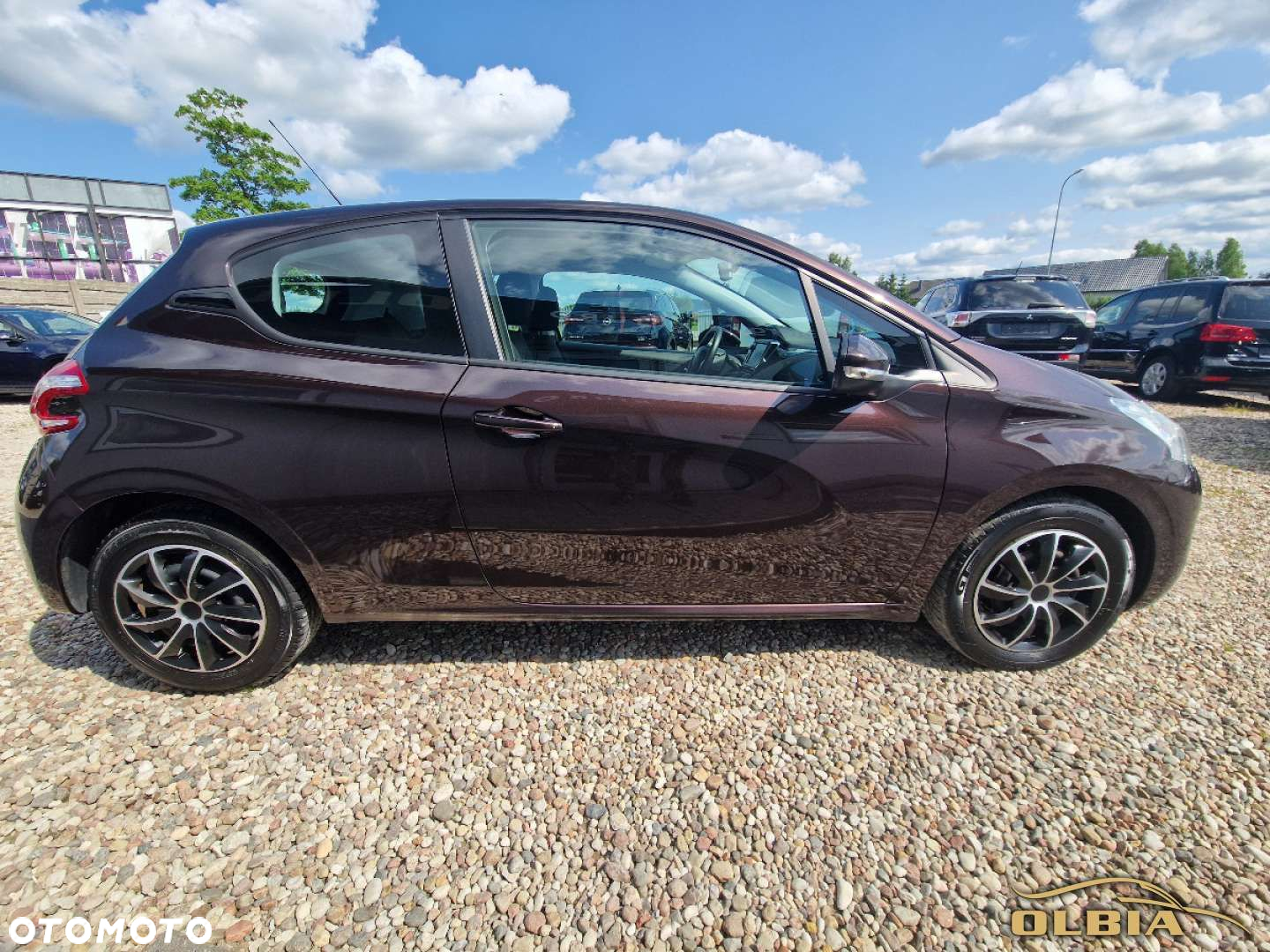 Peugeot 208 - 9