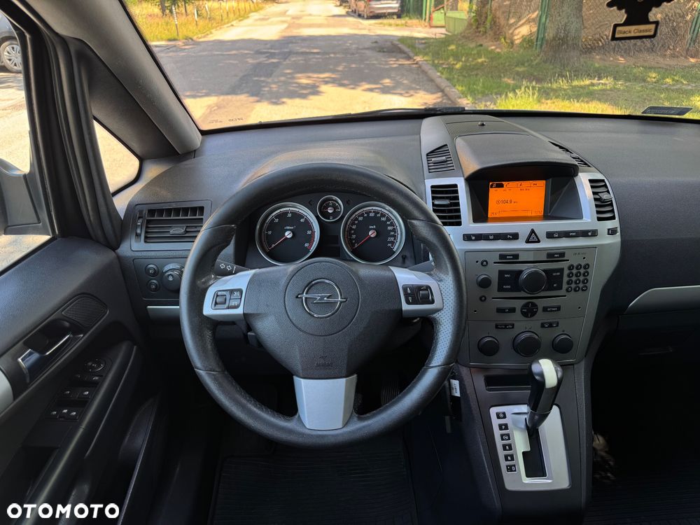 Opel Zafira 1.9 CDTI Cosmo ActiveSelect - 11