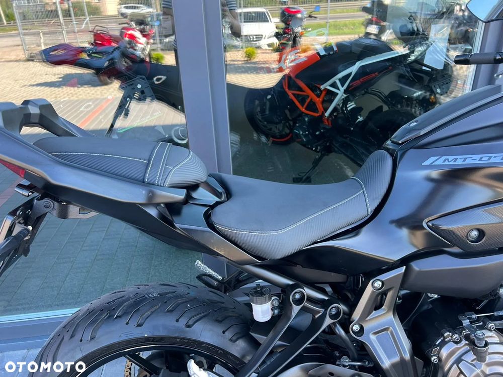 Yamaha MT - 11