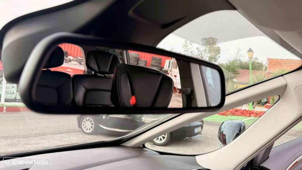 Renault Espace 1.6 dCi Initiale Paris EDC - 42