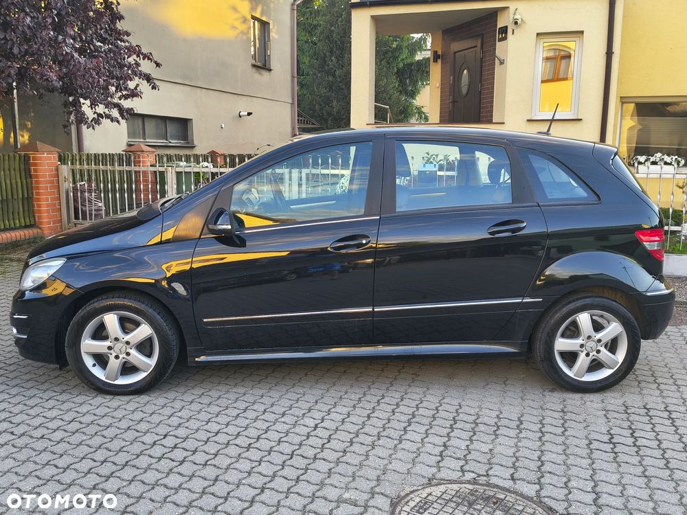 Mercedes-Benz Klasa B 180 EU5 - 3