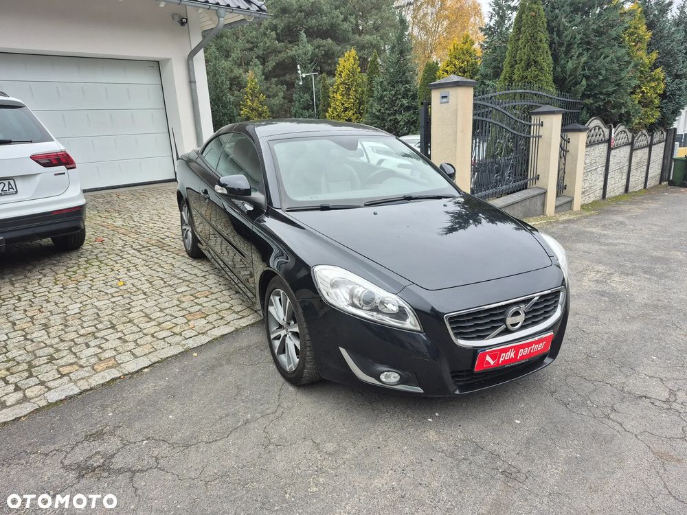 Volvo C70 D3 Momentum - 9