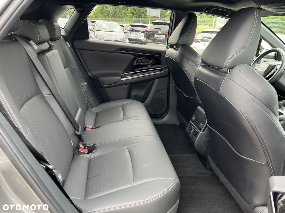 Toyota bZ4X 71.4kWh Executive - 10