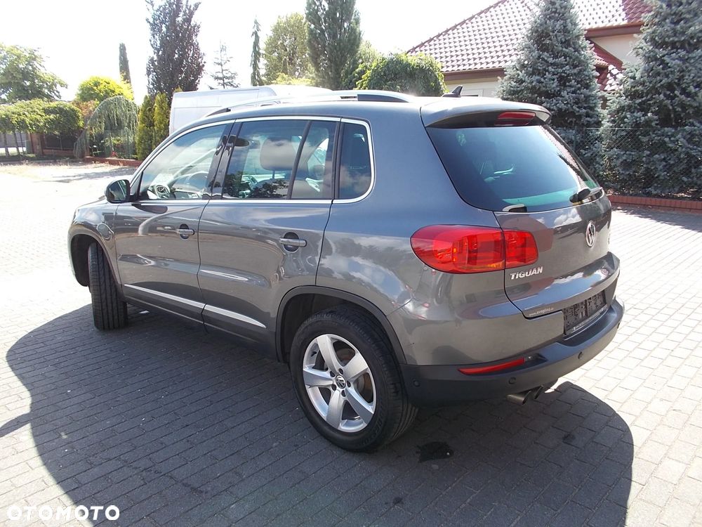 Volkswagen Tiguan - 4