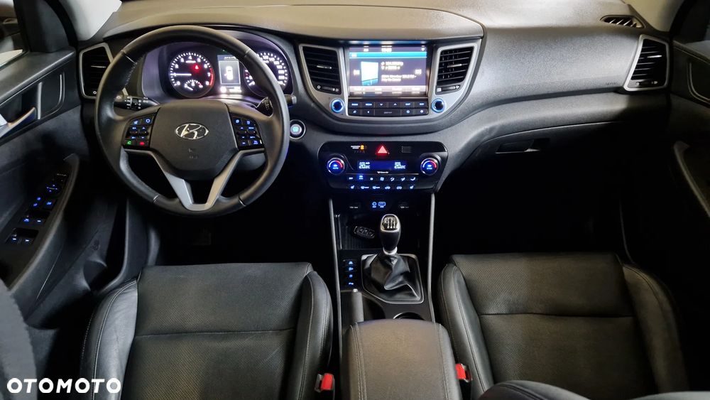 Hyundai Tucson blue 1.6 GDi 2WD Navi - 22