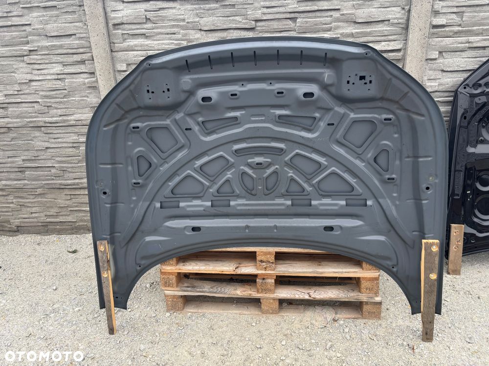 Volvo XC40 II  17-Maska silnika - 3