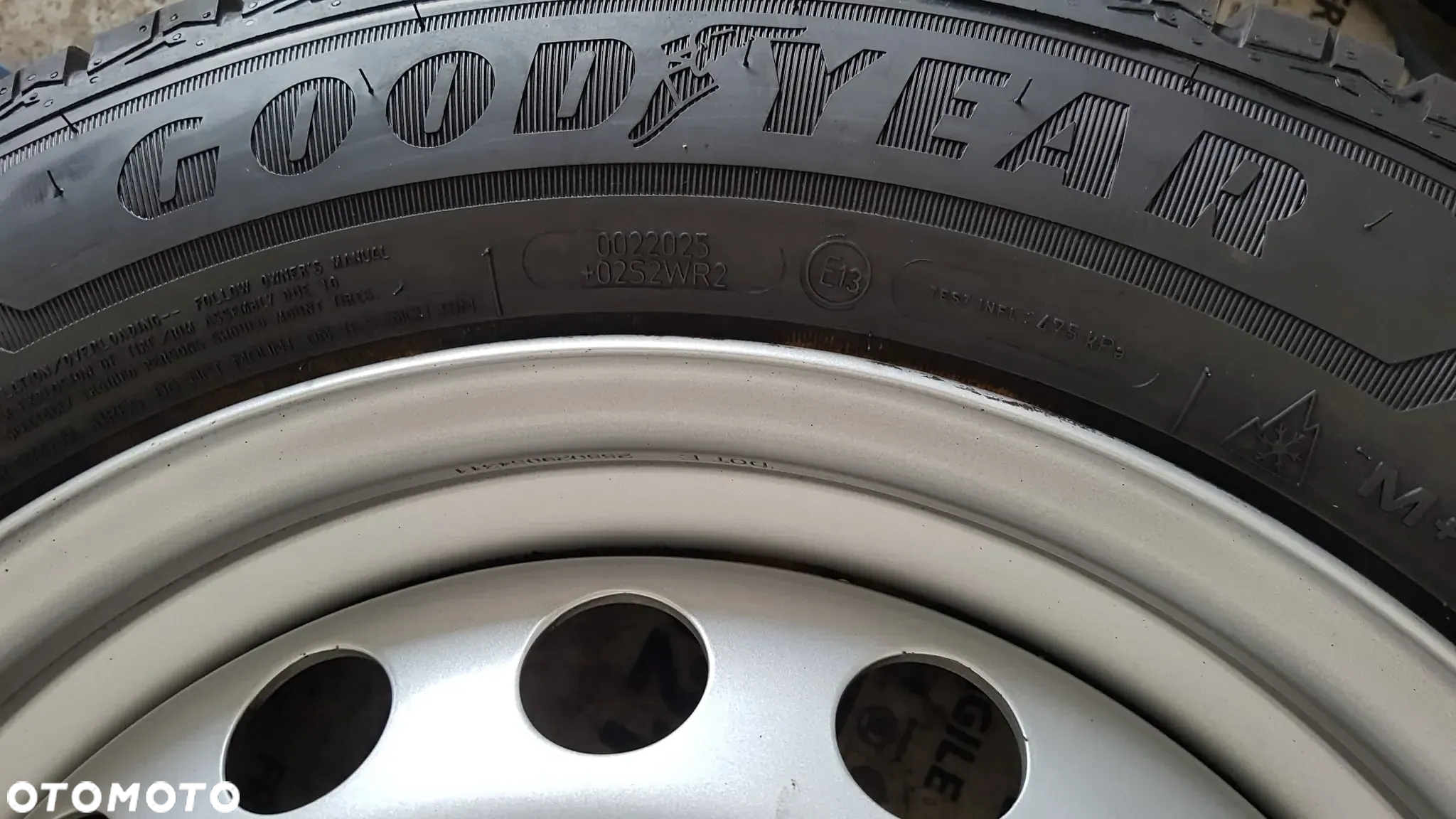 KOŁA CAŁOROCZNE  195/65R16C MERCEDES VITO VIANO 6,5JX16 ET52 5x112 - 21