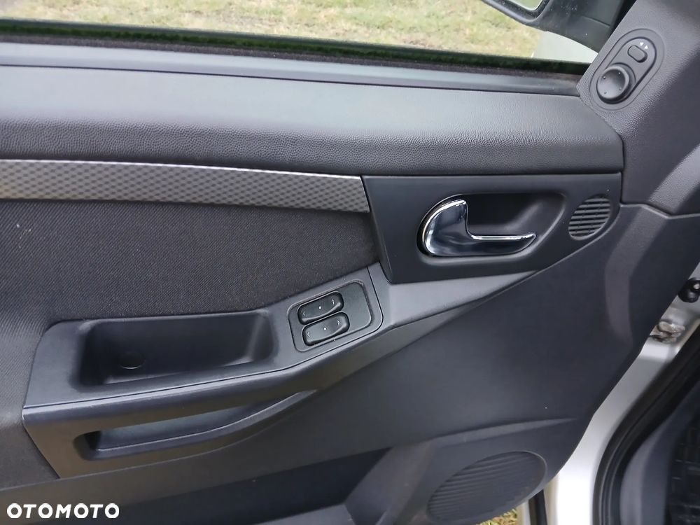 Opel Meriva 1.6 16V Cosmo - 29