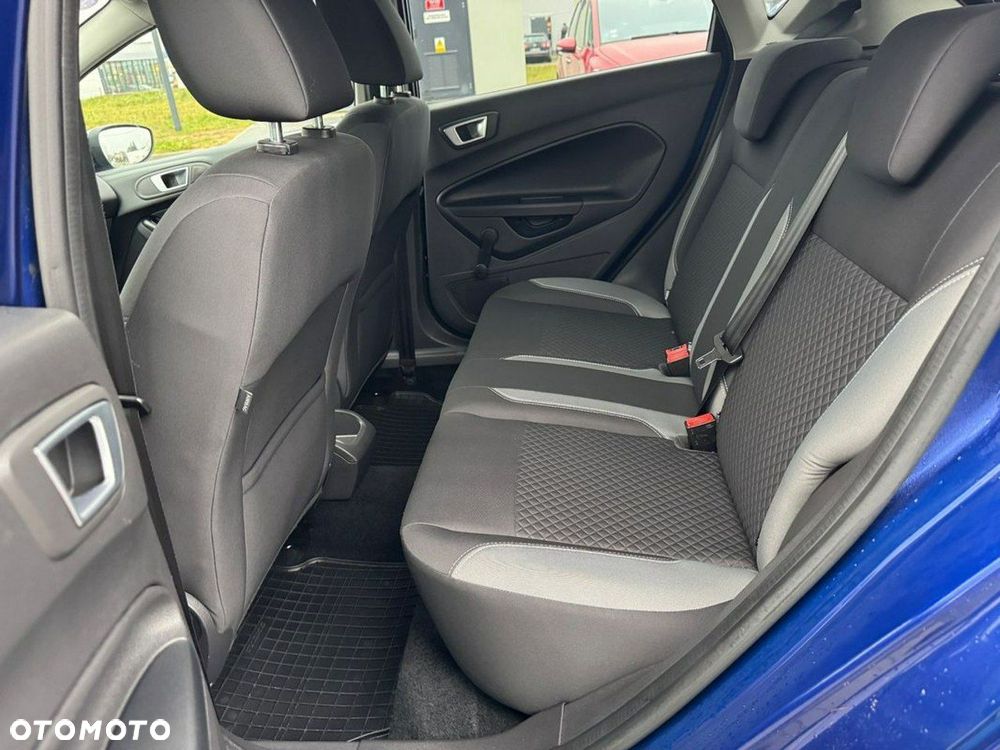 Ford Fiesta 1.25 Silver X - 29