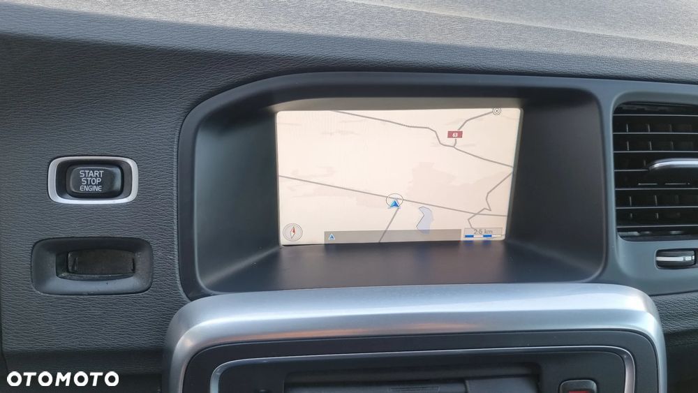Volvo S60 D3 Geartronic Momentum - 29