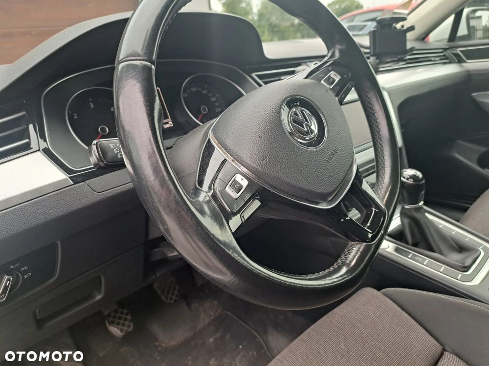 Volkswagen Passat 2.0 TDI BMT Comfortline - 7