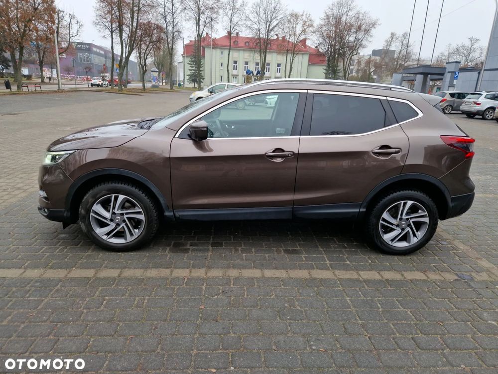 Nissan Qashqai 1.5 dCi N-CONNECTA - 2