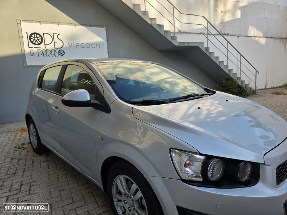 Chevrolet Aveo 1.3 VCDi LTZ - 24