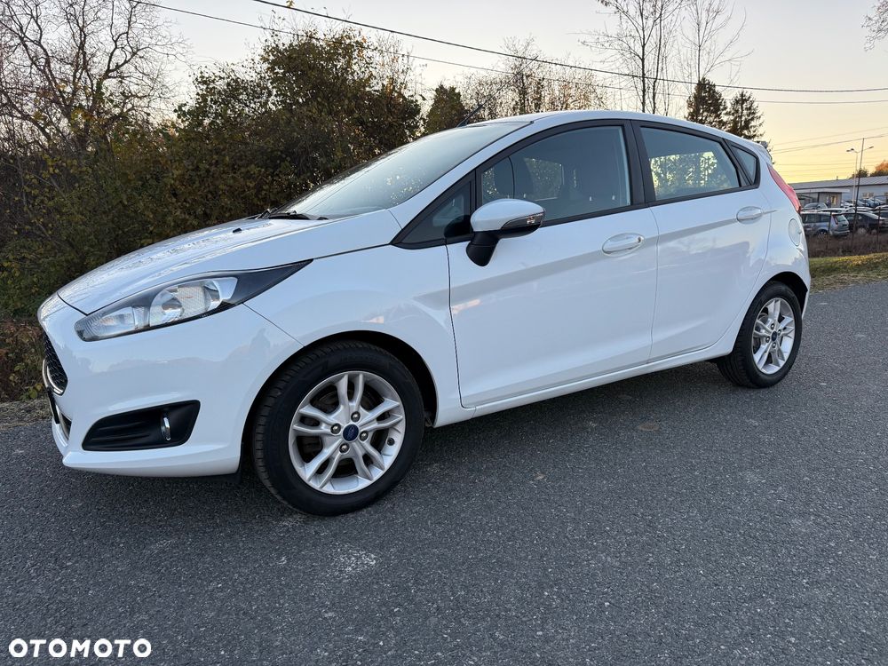 Ford Fiesta 1.5 TDCi St&St SYNC Edition - 4