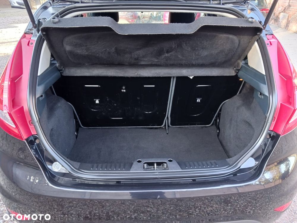 Ford Fiesta 1.6 TDCi DPF Gold X - 9