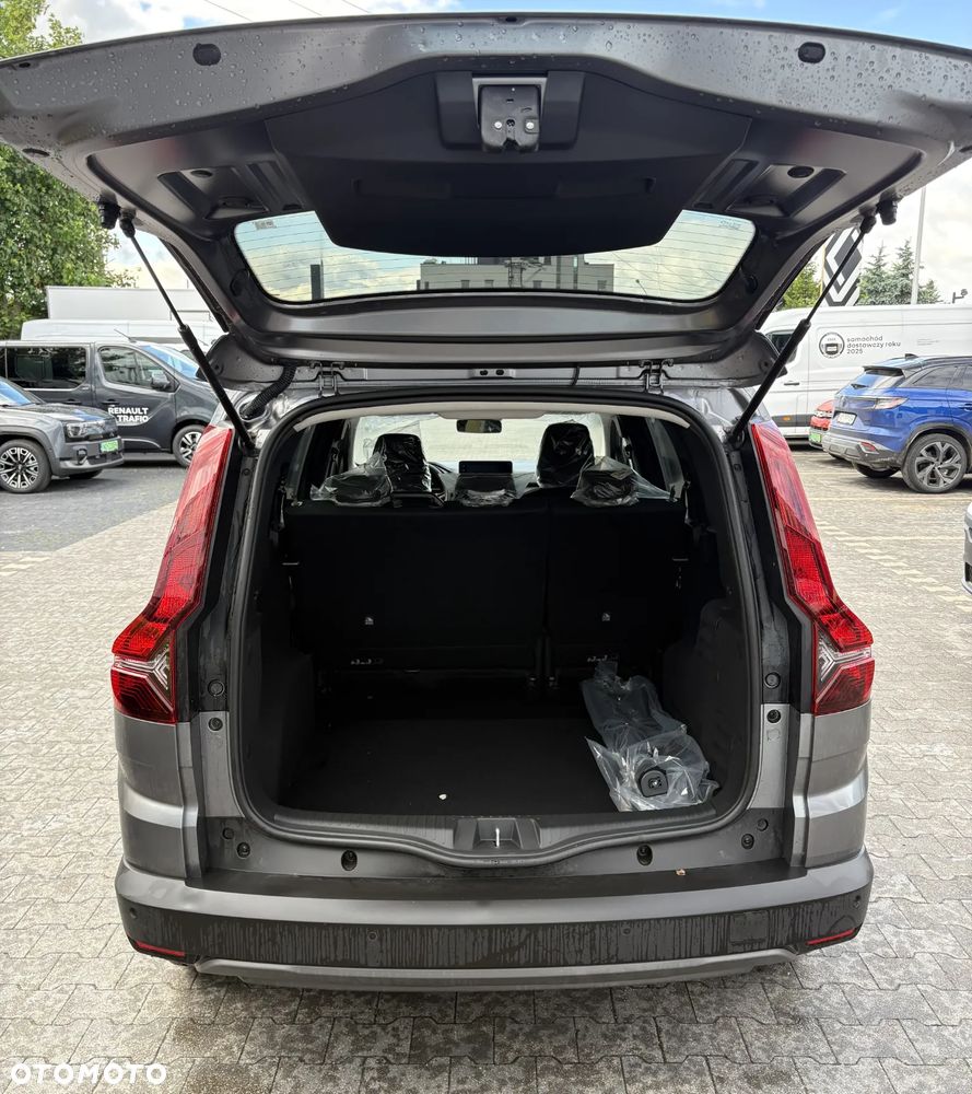 Dacia Jogger 1.6 Full Hybrid 140 Extreme MMT - 6