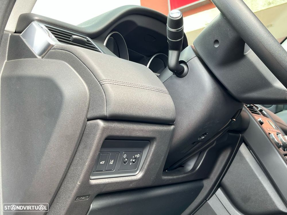 Land Rover Discovery Sport 2.0 TD4 SE - 9