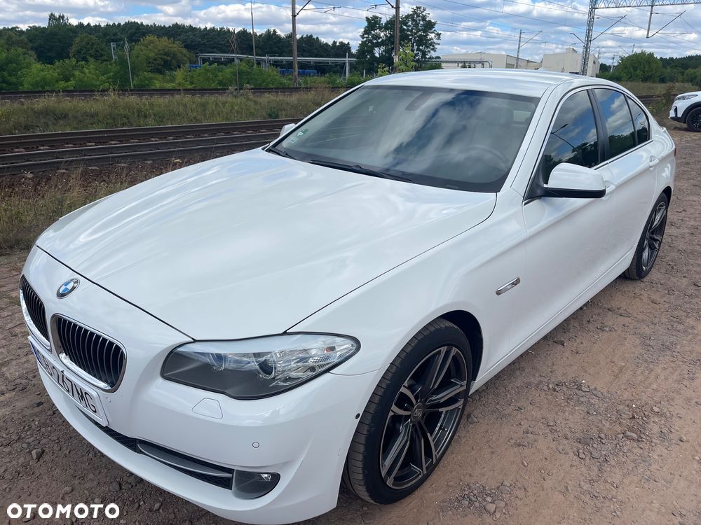 BMW Seria 5 520d - 5