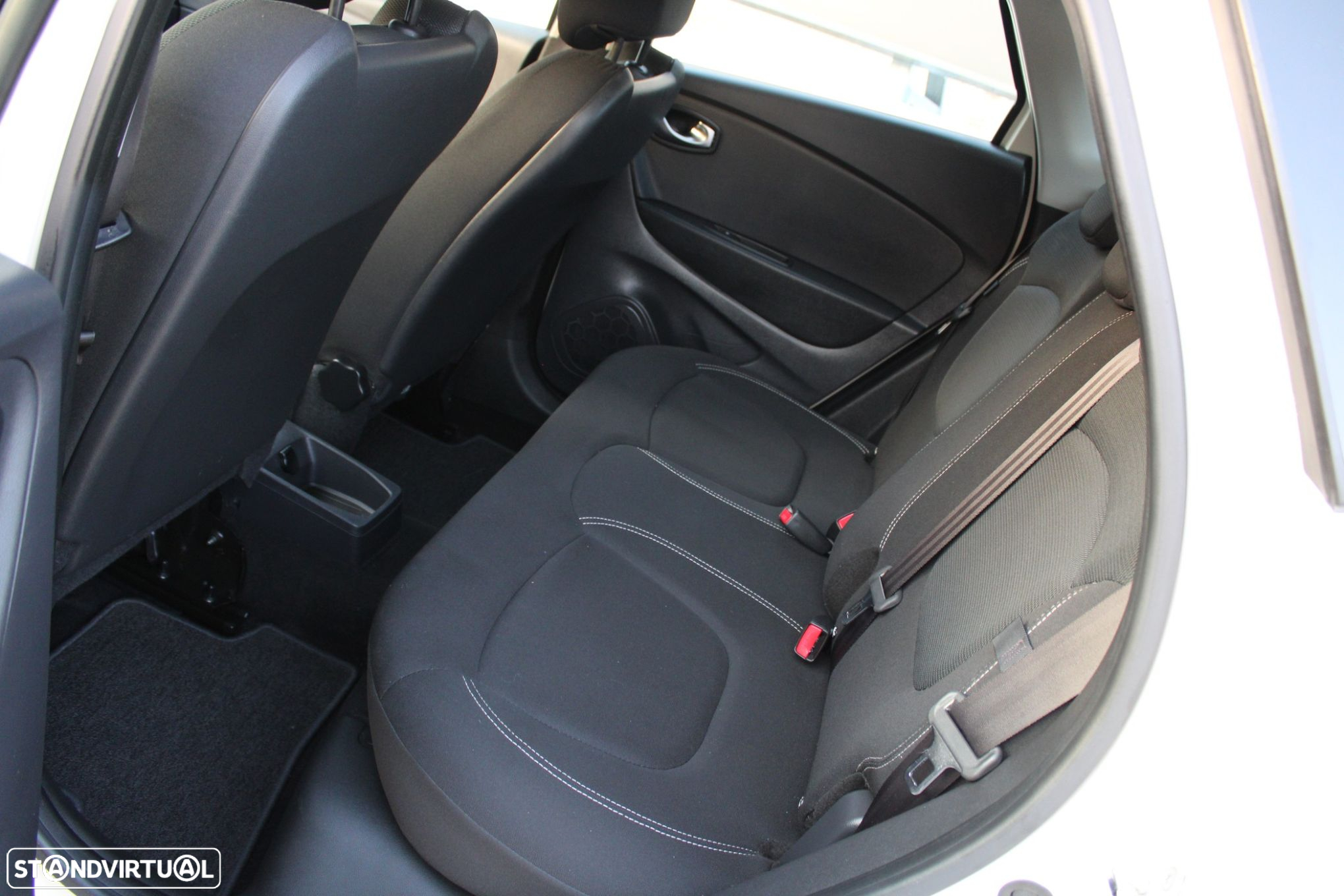 Renault Captur 1.5 dCi Exclusive - 9