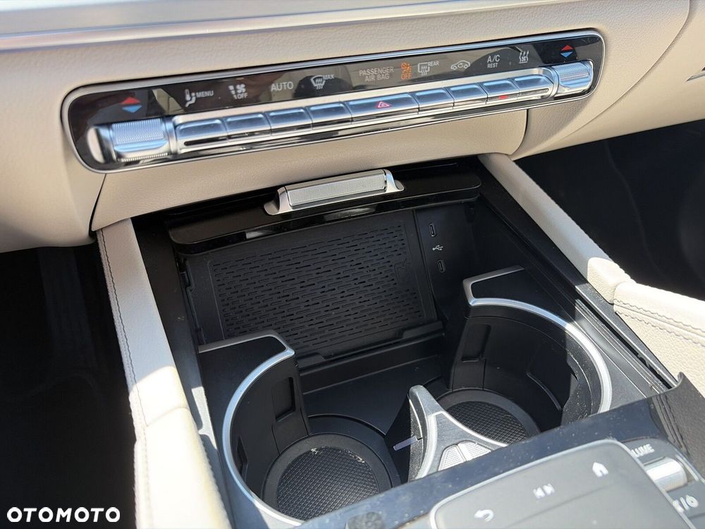 Mercedes-Benz GLE - 29