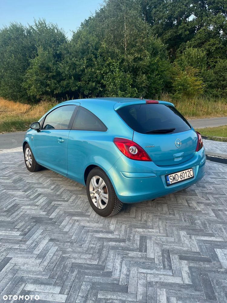 Opel Corsa 1.4 16V Edition 111 Jahre - 3
