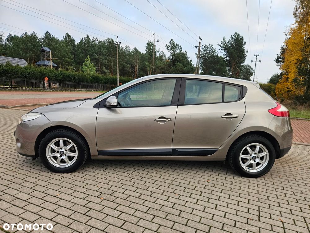 Renault Megane 1.6 Avantage - 4