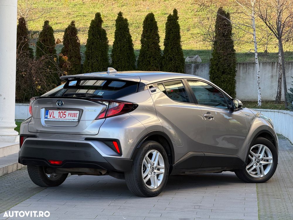 Toyota C-HR Hybrid Business-Edition - 3