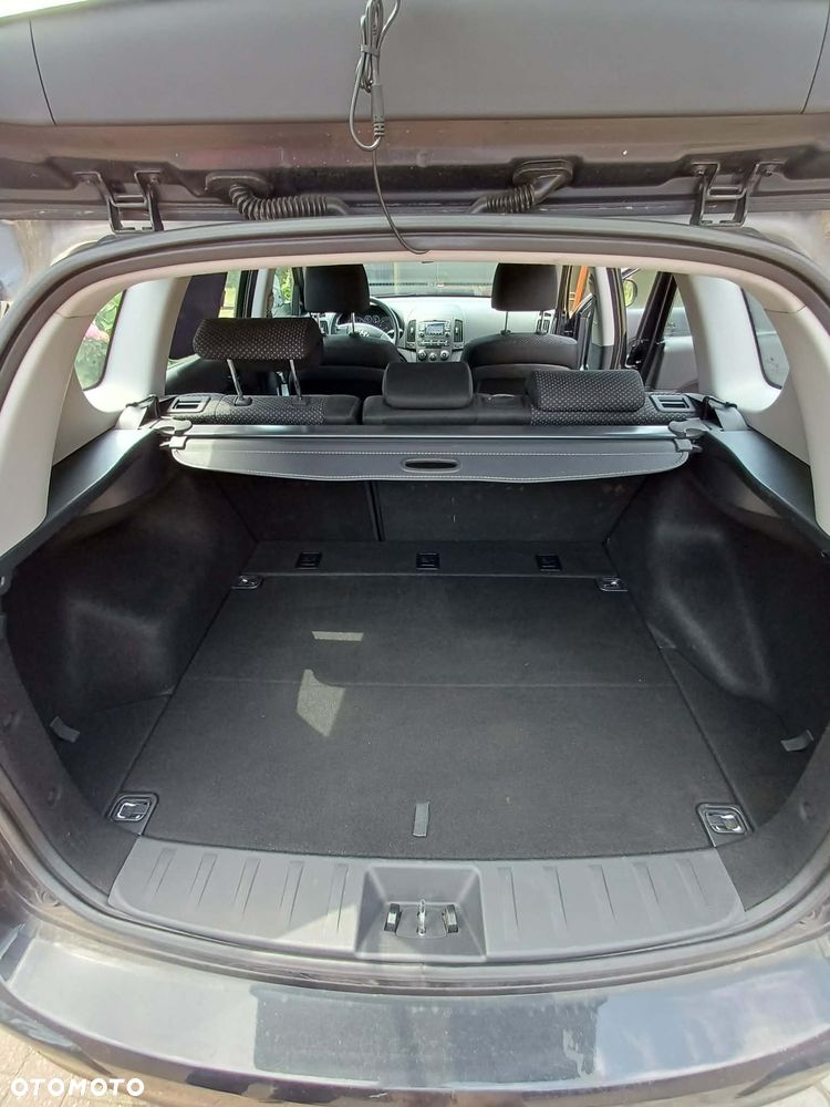 Hyundai i30 1.4 Edition Plus - 12